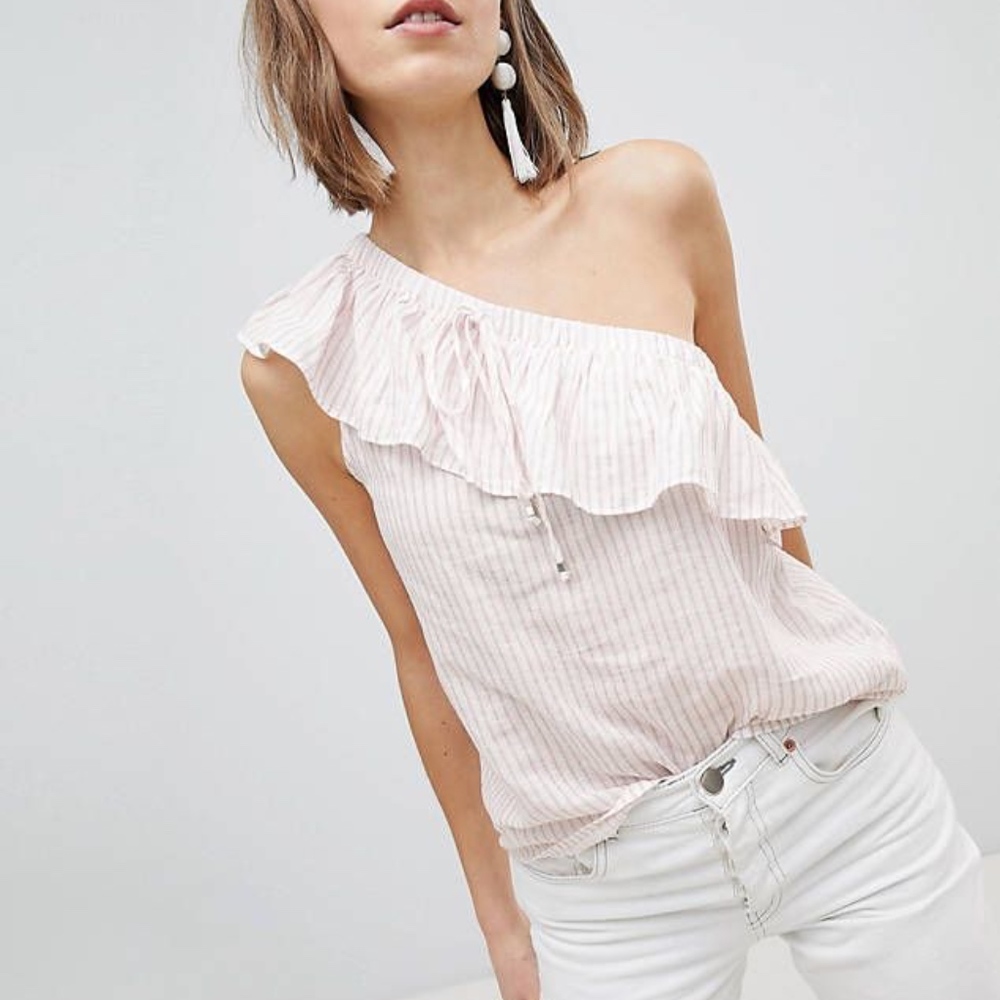 Vero Moda | Pink and White One-Shoulder Top